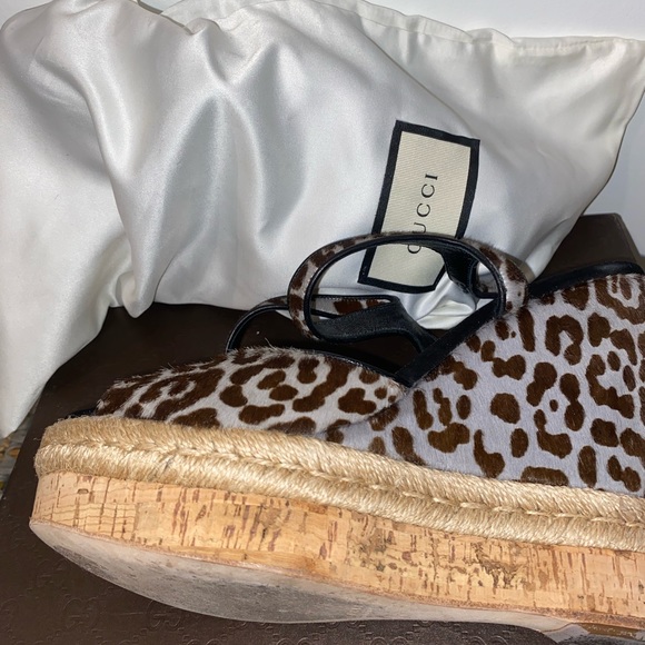Authentic Gucci wedges Box and duster included. No visible signs of damage. - Picture 9 of 9